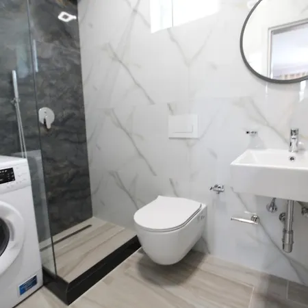 Orion Appartement *