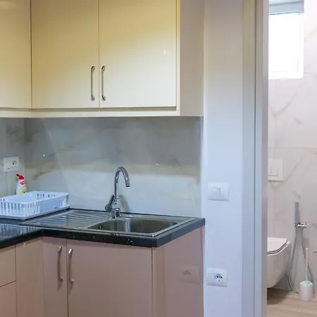 Vila Orion Apartment Sarande